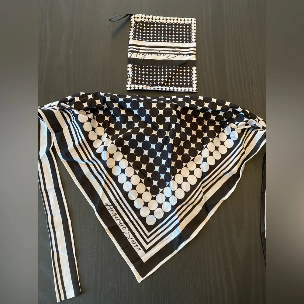 Argemiro Sierra Black & White Dot Print Face Mask Silky Bandana New